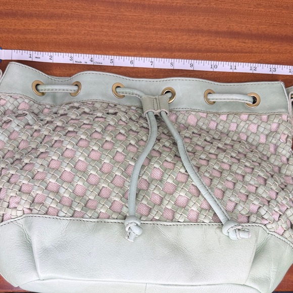 NWT Marta Ponti Genuine Leather Mint Green Woven Shoulder Bag - Picture 9 of 9